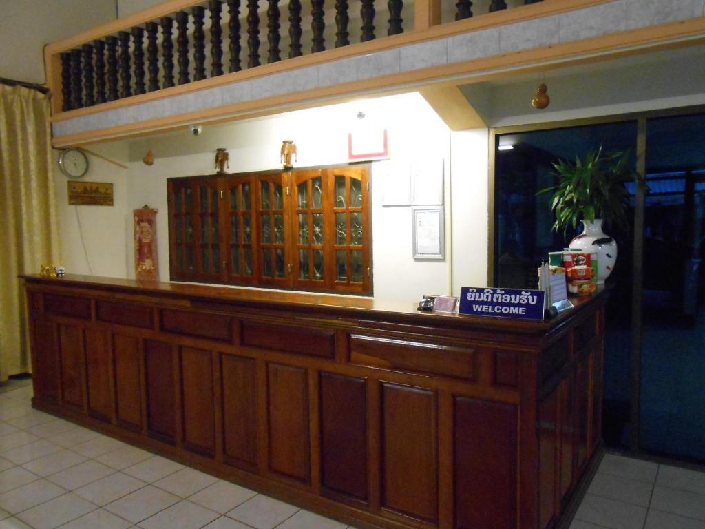 Ban Nongdouang Souvanna Hotel 1 מראה חיצוני תמונה