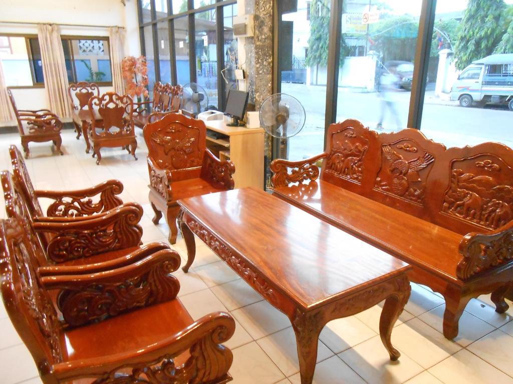 Ban Nongdouang Souvanna Hotel 1 מראה חיצוני תמונה