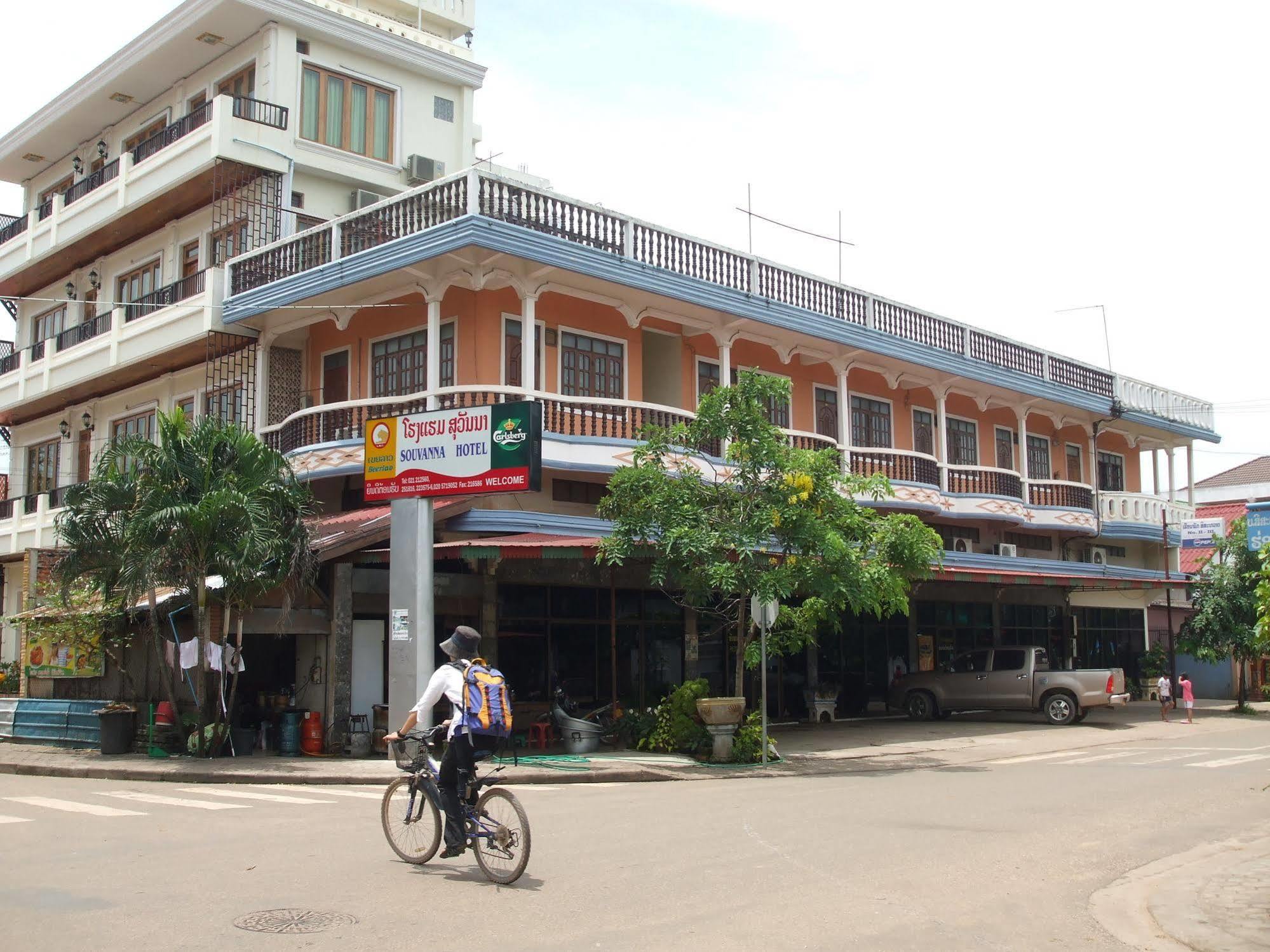 Ban Nongdouang Souvanna Hotel 1 מראה חיצוני תמונה